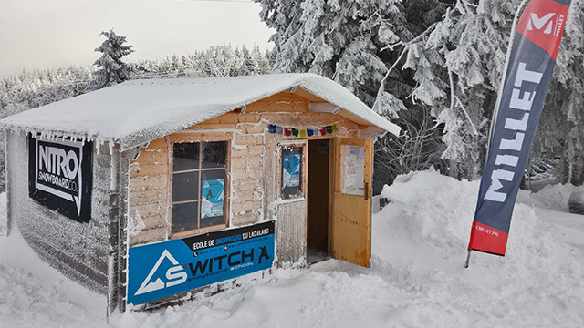SWITCH SNOWBOARD est au LAC BLANC 1200  ct de l'ESF